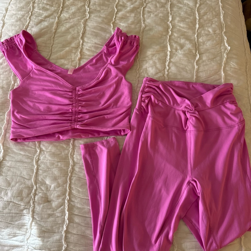 Free people movement pink rouged tank and leggings set